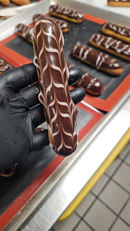 The Bavarian Éclair (12)